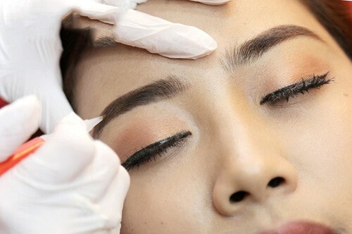 How to Treat Eyebrow Spray Too Dark to Natural Color 5
