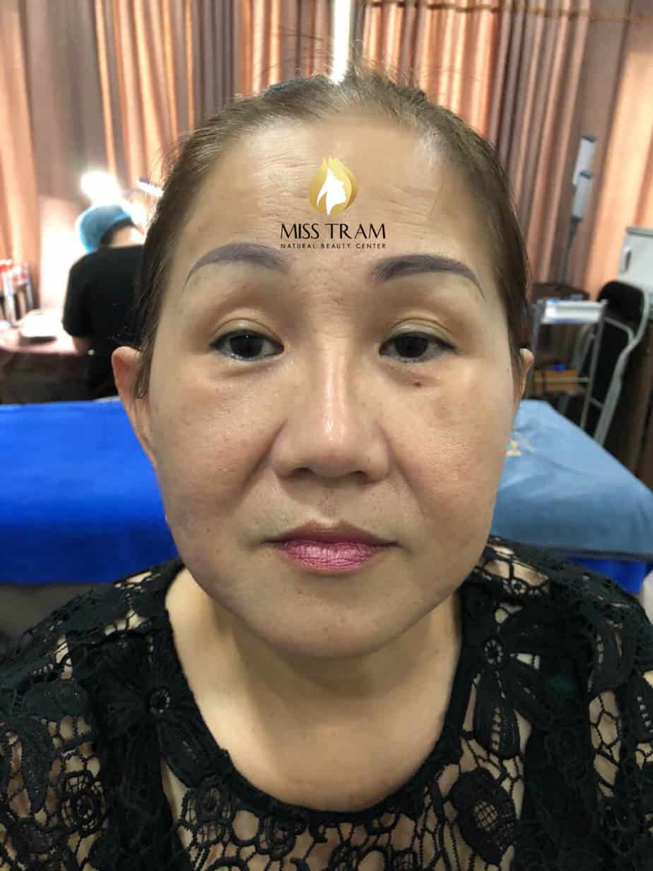 Before And After Eyebrow Sculpting The First Part - Super Fine Powder Spraying For The Eyebrow 6