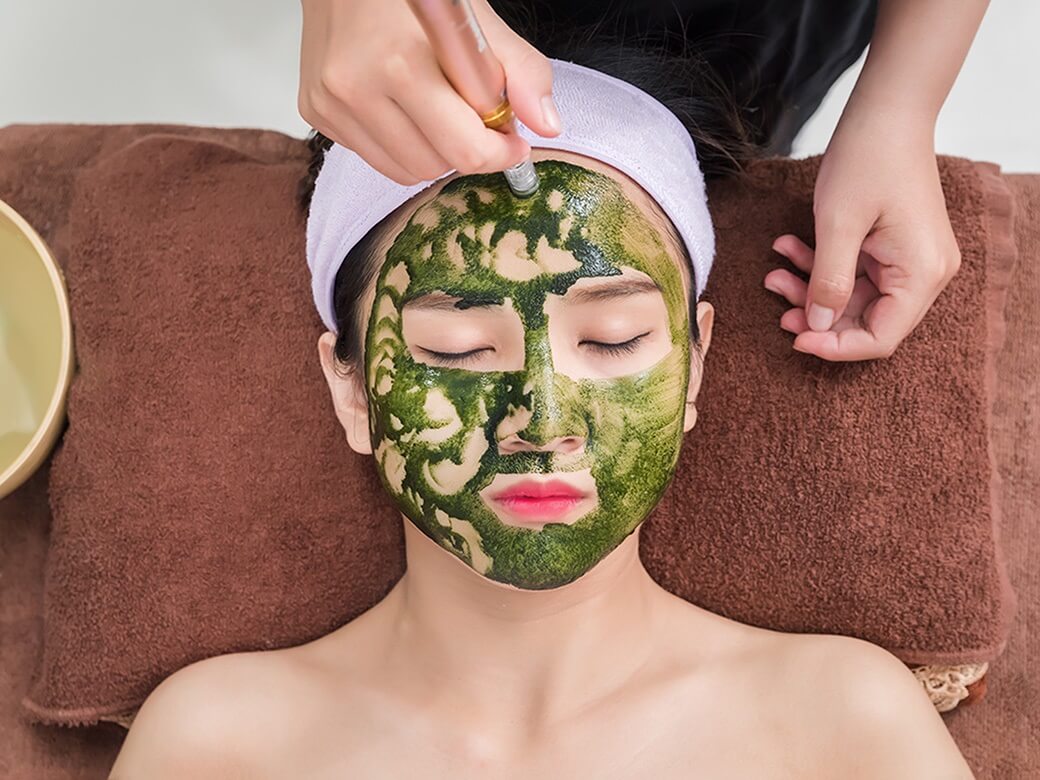 Should I apply a seaweed mask to my face?