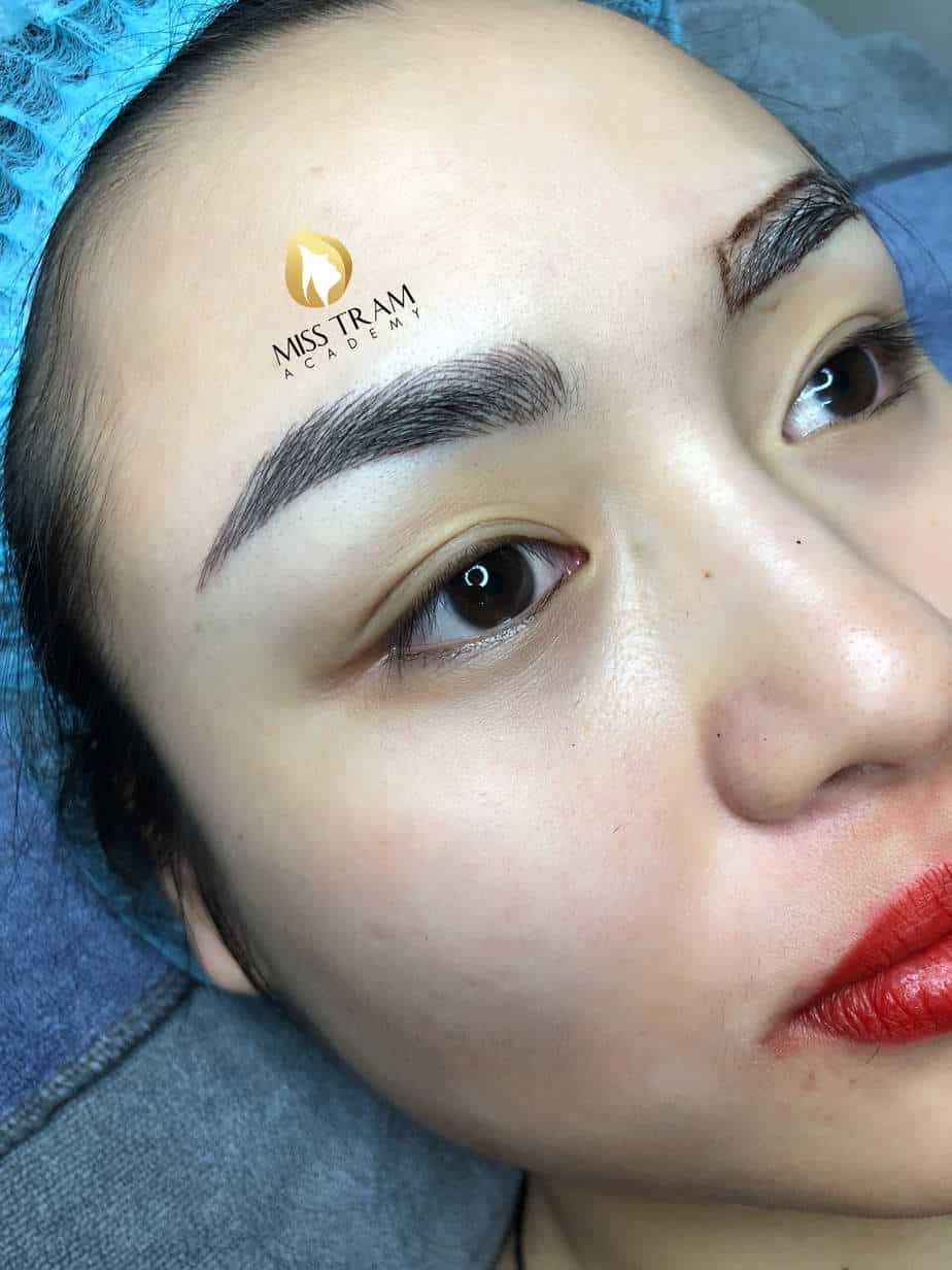 Before And After Sculpting Queen Eyebrows According to European Shapes 12
