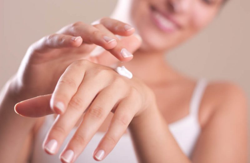 How to Take Care of Hands for Spa Technicians 3