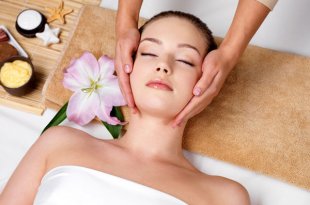 Things to Note When Massage Face For Customers 40