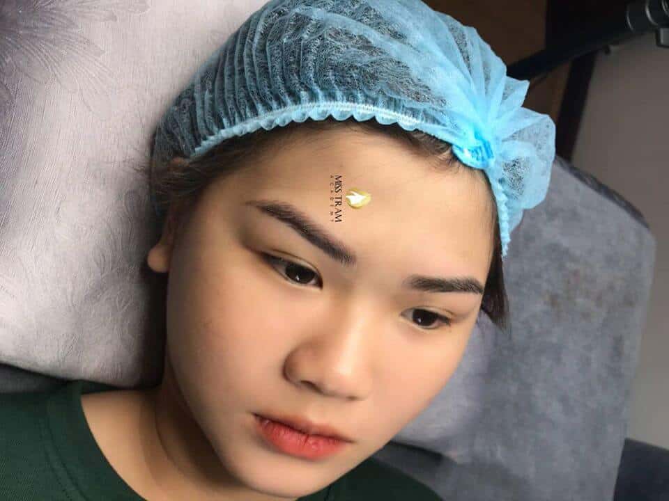 The Results of Eyebrow Sculpture Made by Students 7