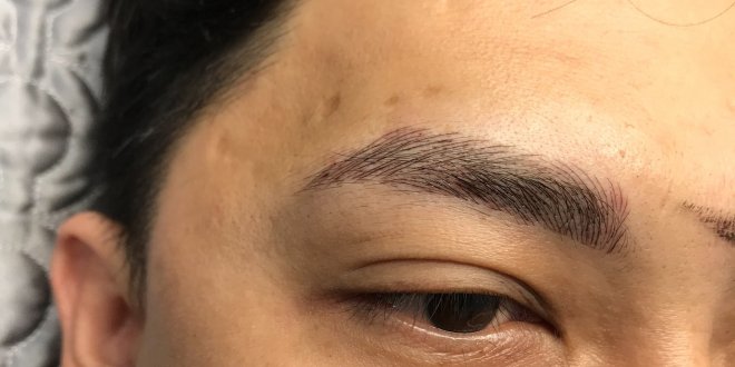 Sister My Huong on the model Male eyebrow sculpture photo 1
