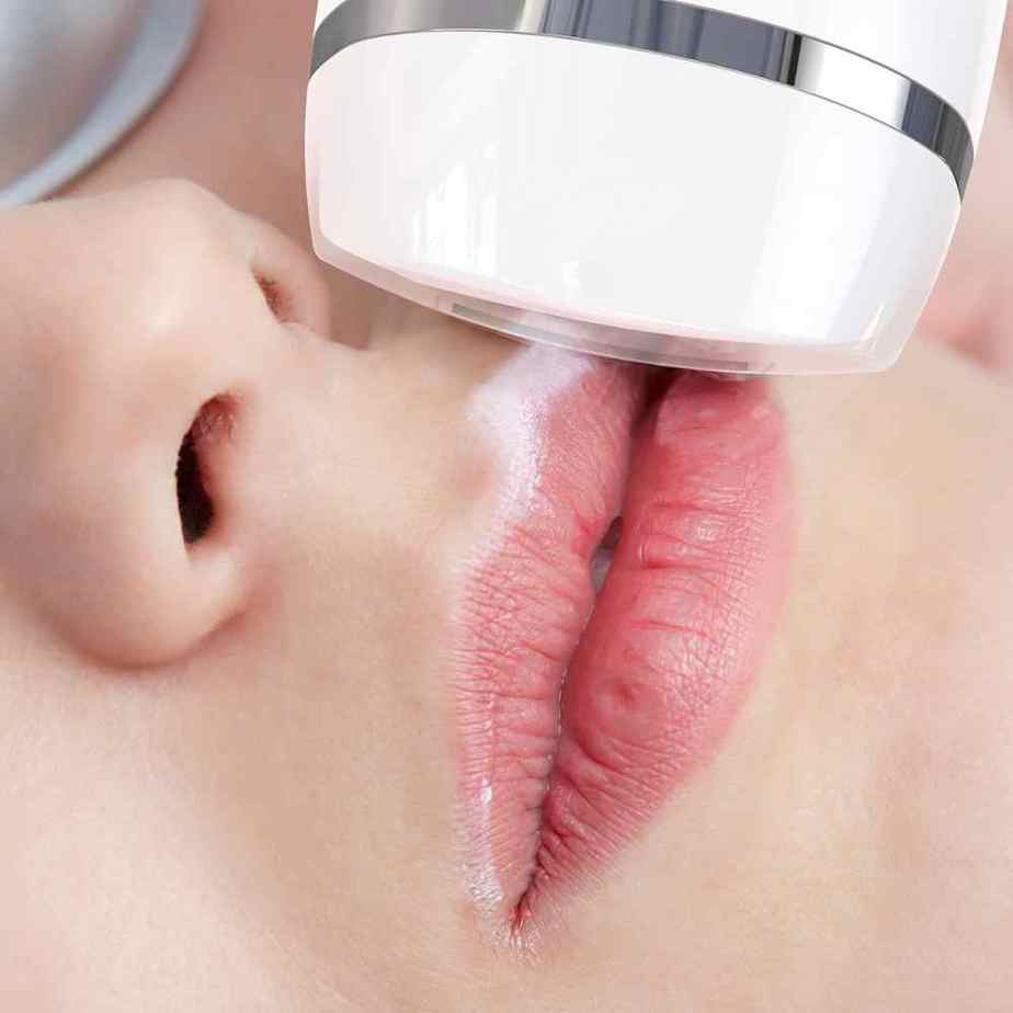 lip waxing procedure at spa